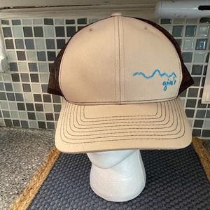 Give'r Classic Trucker hat mesh snapback